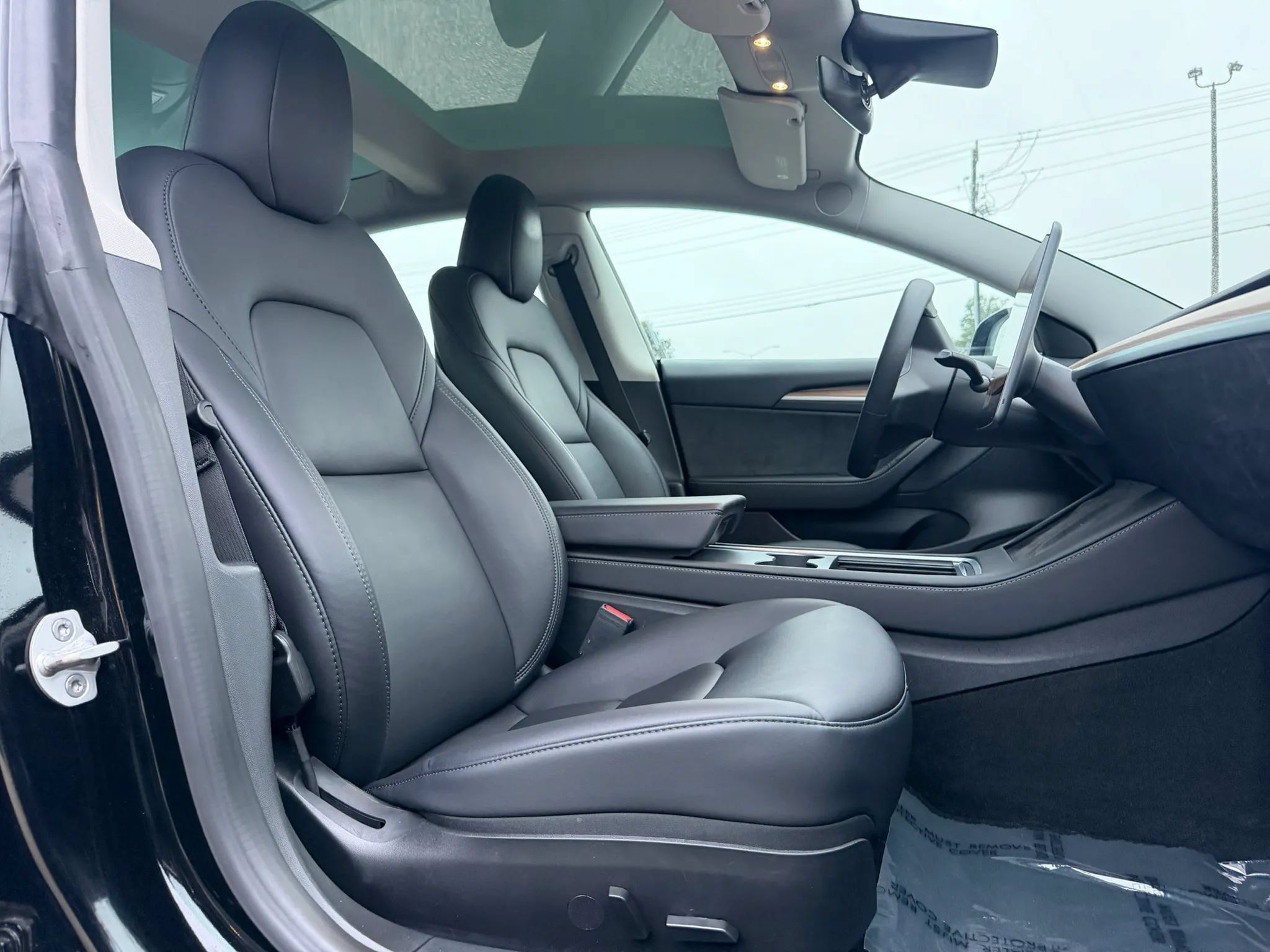 Used 2023 Tesla Model 3 Standard Range RWD image 14
