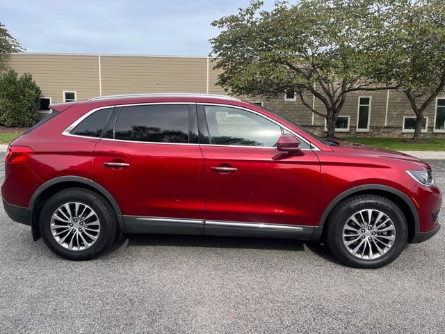 Used 2016 Lincoln MKX Select w/ Climate Package AWD/4WD image 2