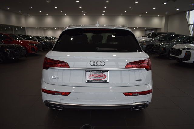Used 2023 Audi Q5 2.0T Premium Plus w/ Premium Plus Package AWD/4WD image 6