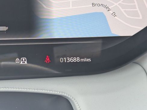 Certified 2025 Land Rover Range Rover Sport AWD/4WD image 31