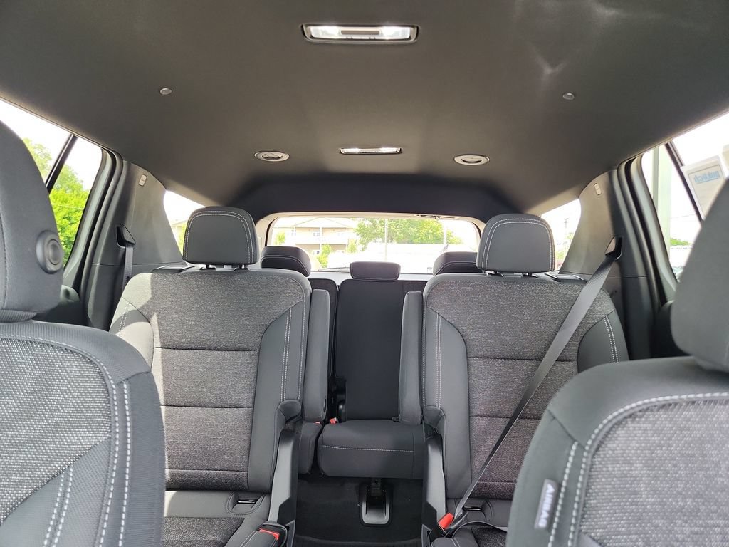 New 2026 Chevrolet Traverse LT FWD image 33