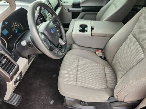 Used 2018 Ford F150 XLT RWD image 12