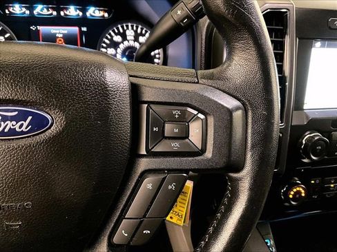 Used 2018 Ford F150 XLT w/ Equipment Group 302A Luxury AWD/4WD image 18