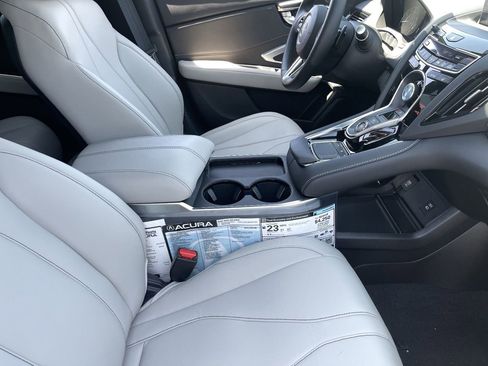 New 2026 Acura RDX SH-AWD image 13