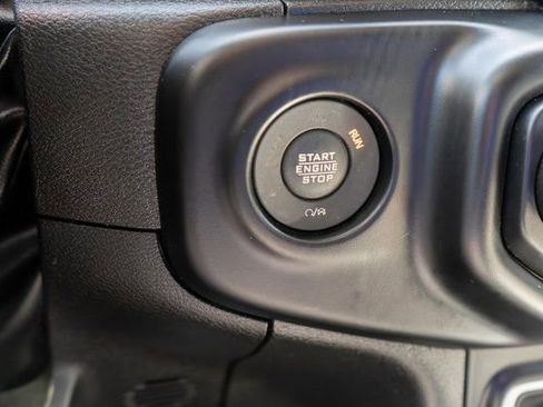 Used 2022 Jeep Wrangler Unlimited Sport AWD/4WD image 24