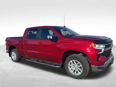Certified 2022 Chevrolet Silverado 1500 LT w/ Safety Package image 24