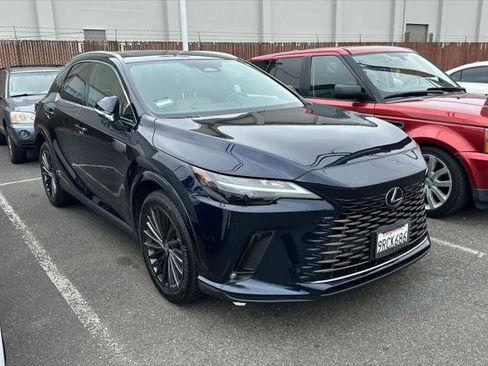 Certified 2025 Lexus RX 350 Premium w/ Convenience Package AWD/4WD image 2