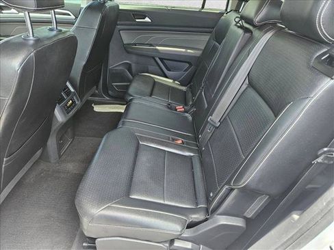 Used 2022 Volkswagen Atlas SE FWD image 18