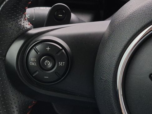 Used 2020 MINI Cooper S w/ Premium Package image 14