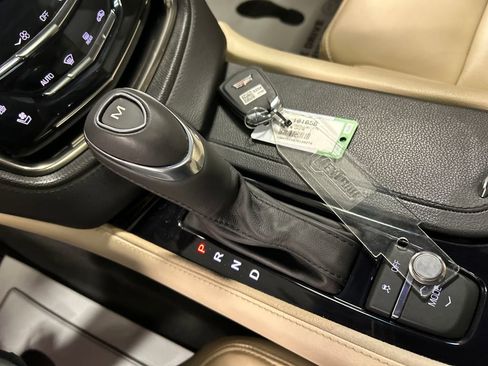 Used 2018 Cadillac CTS Luxury image 18