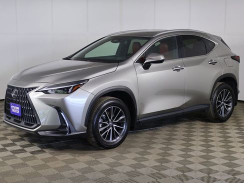 Used 2025 Lexus NX 350h AWD w/ Accessory Package (2T) image 11