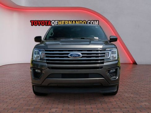 Used 2018 Ford Expedition XL RWD image 2