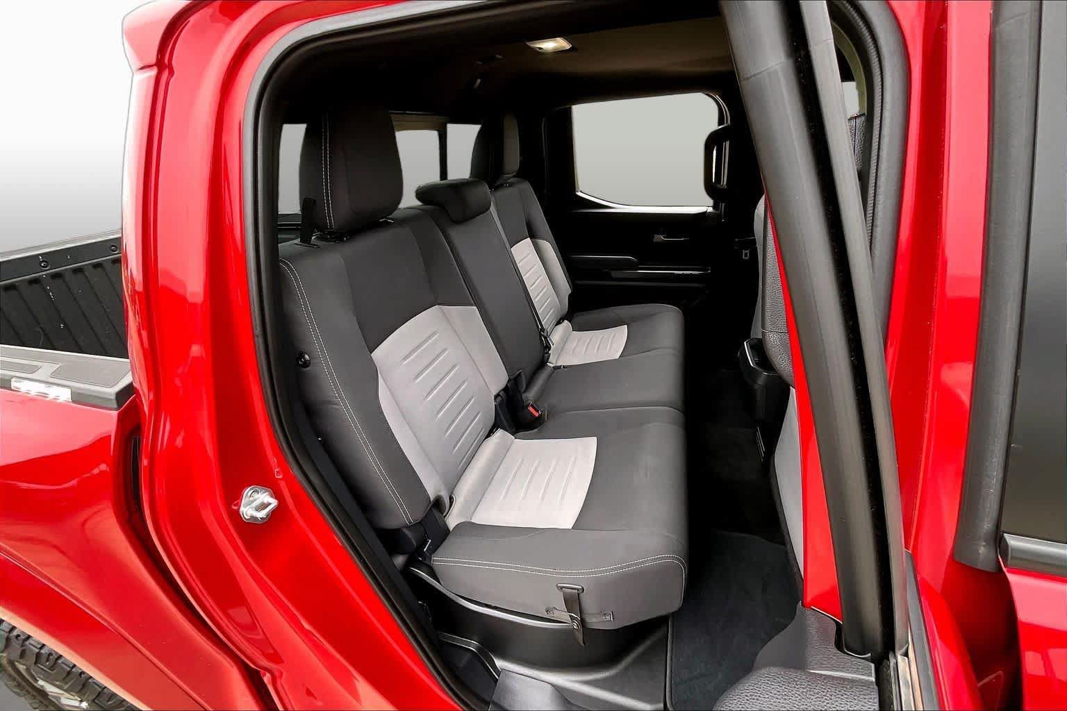 Used 2024 Toyota Tacoma TRD Sport w/ TRD Sport Upgrade Package AWD/4WD image 18
