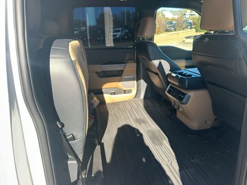 Used 2021 Ford F150 Lariat w/ Equipment Group 502A High image 13