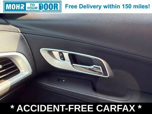 Used 2017 Chevrolet Equinox LT w/ Convenience Package FWD image 31