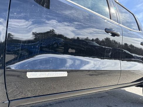 New 2025 GMC Canyon Elevation w/ Convenience Package image 65