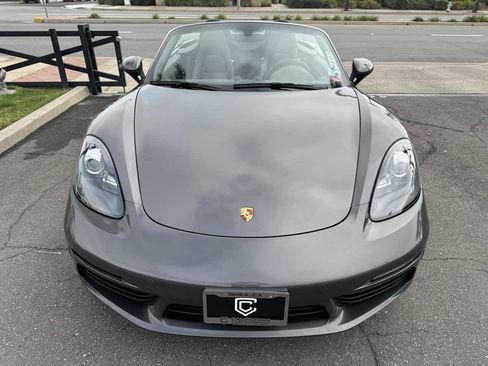 Used 2019 Porsche 718 Boxster image 15