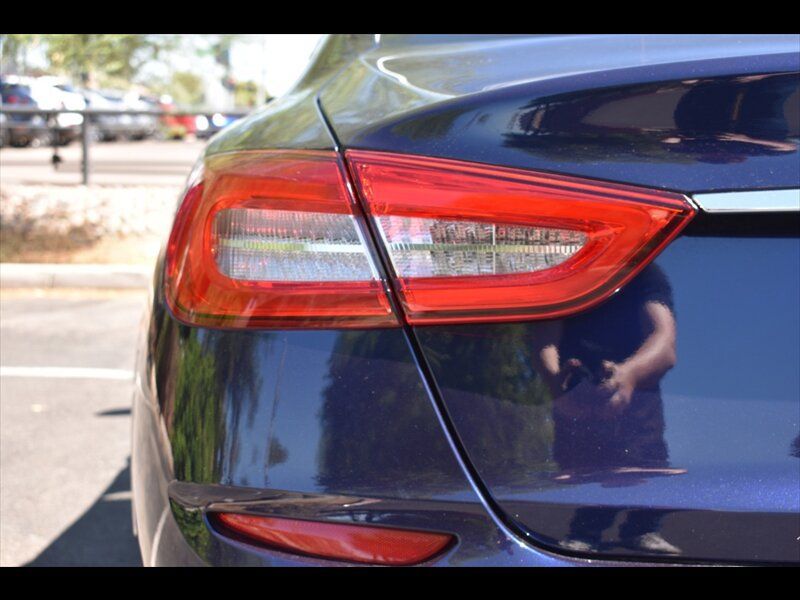 Used 2016 Maserati Quattroporte S RWD image 45