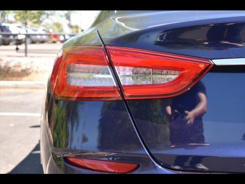 Used 2016 Maserati Quattroporte S image 45