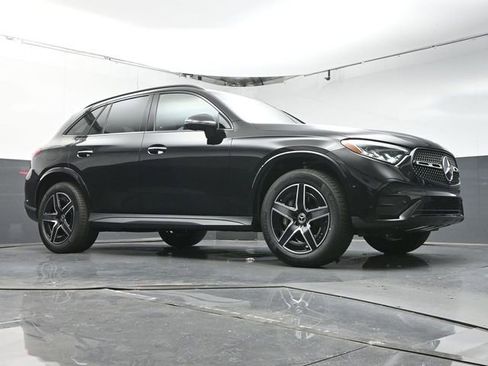 Used 2025 Mercedes-Benz GLC 300 GLC 300 image 41