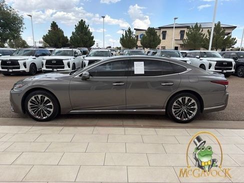 Used 2018 Lexus LS 500 w/ Interior Upgrade Package RWD image 5