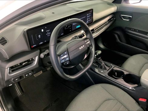 Certified 2025 Kia K4 EX FWD image 14