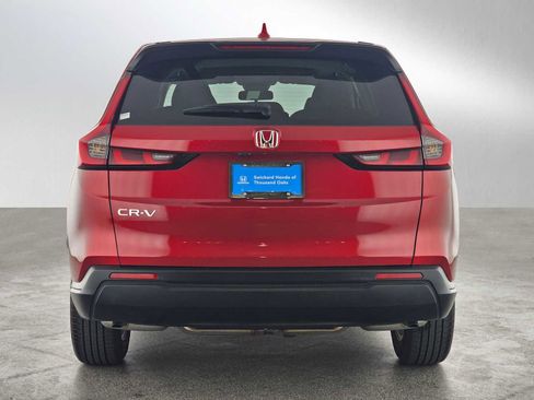 Used 2025 Honda CR-V EX image 4