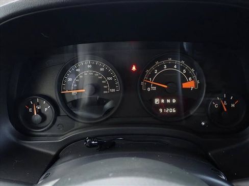 Used 2017 Jeep Patriot High Altitude FWD image 23