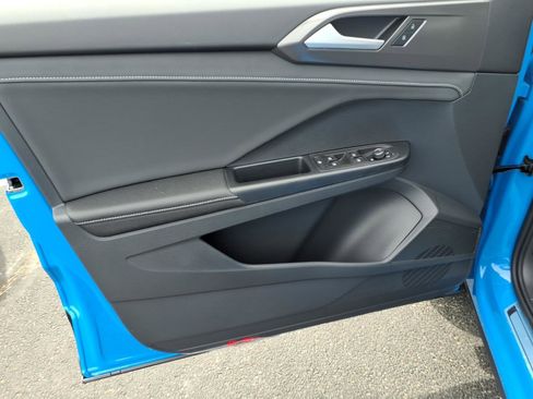New 2026 Volkswagen Taos SE AWD/4WD image 10