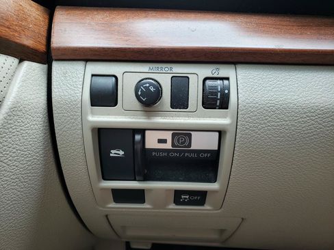 Used 2014 Subaru Outback 3.6R Limited AWD/4WD image 6