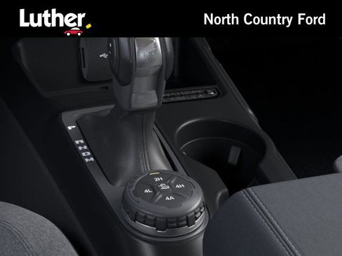 New 2025 Ford Bronco 4-Door image 17