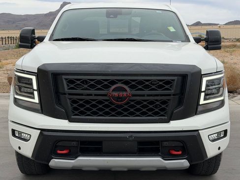 Used 2023 Nissan Titan PRO-4X w/ Pro-4x Convenience Package image 3