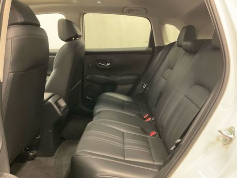 Used 2025 Honda HR-V EX-L image 34