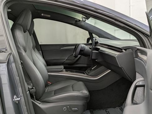 Used 2022 Tesla Model X AWD/4WD image 19