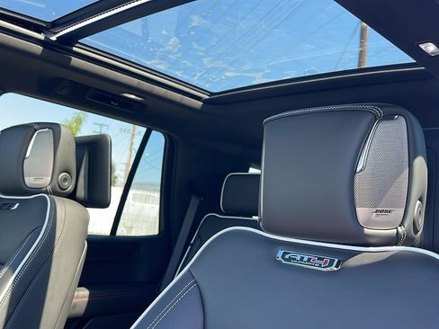 New 2026 GMC Yukon AT4 Ultimate AWD/4WD image 15