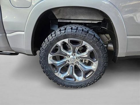 Used 2021 RAM 1500 Laramie w/ Laramie Southwest Edition image 25