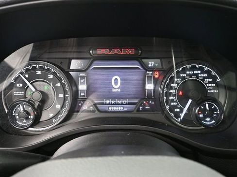 Used 2022 RAM 1500 Laramie image 39