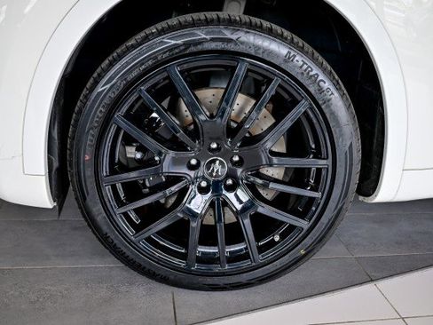 Used 2022 Maserati Levante Modena AWD/4WD image 42