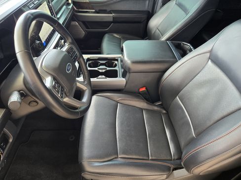 Used 2023 Ford F250 Lariat w/ Lariat Ultimate Package AWD/4WD image 9