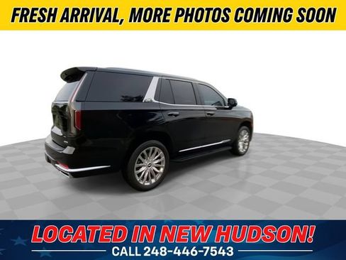 Used 2024 Cadillac Escalade Premium Luxury w/ LPO, Floor Liner Package AWD/4WD image 2
