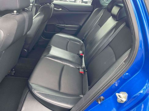 Used 2019 Honda Civic Sport image 14