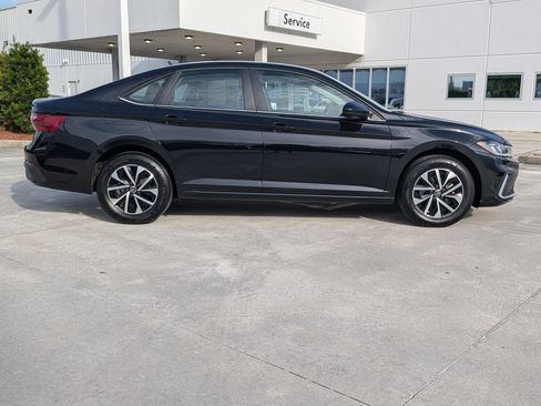 Certified 2025 Volkswagen Jetta S FWD image 2