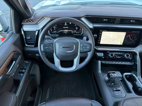 Used 2023 GMC Sierra 1500 Denali image 14
