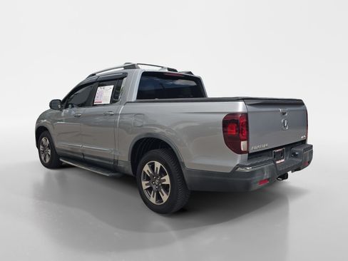 Used 2017 Honda Ridgeline RTL image 3