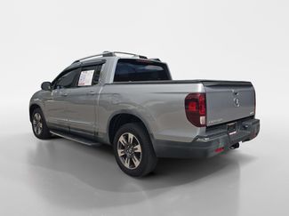 Used 2017 Honda Ridgeline RTL video 3