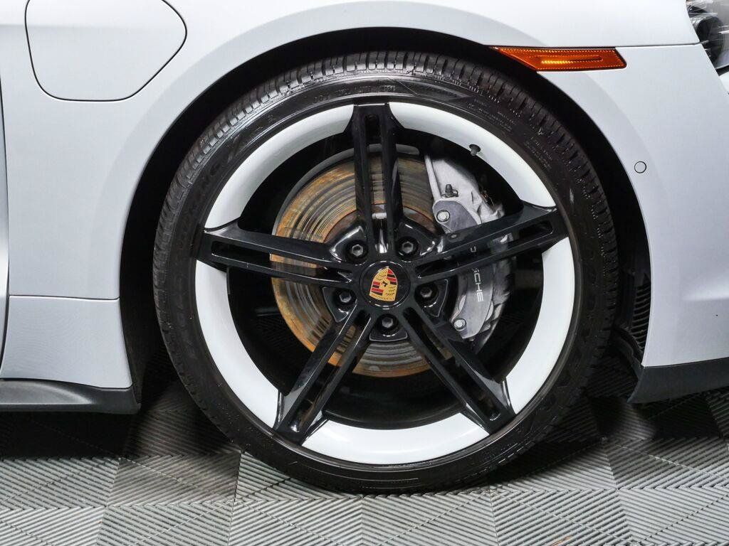 Used 2023 Porsche Taycan RWD image 40