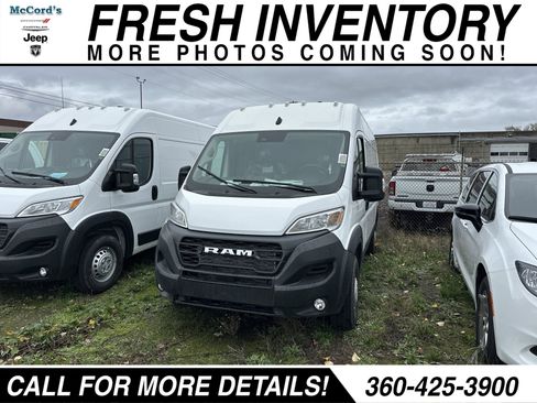 New 2026 RAM ProMaster 2500 w/ Convenience Group image 3