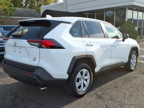 Used 2025 Toyota RAV4 LE AWD/4WD image 3