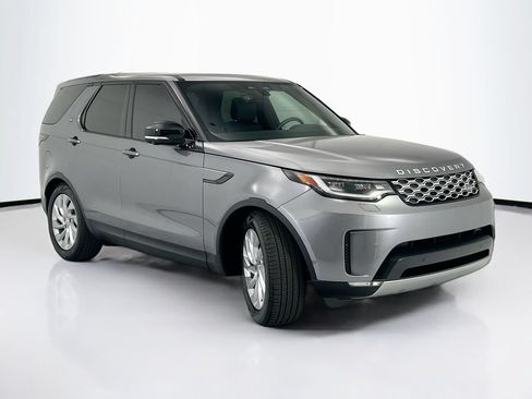 Certified 2025 Land Rover Discovery S AWD/4WD image 3