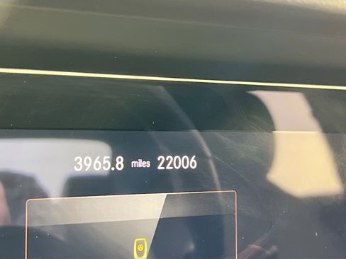 Used 2023 Mercedes-Benz E 350 4MATIC image 12